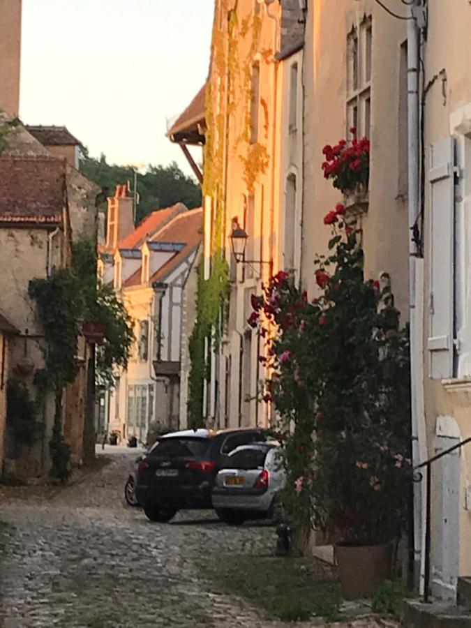 Villa Voyage… à Noyers-sur-Serein Extérieur photo